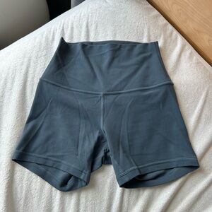 Lululemon align high rise shorts 4 inch